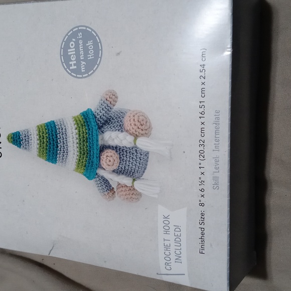 Bnwt/nib crochet kit gnome - Picture 4 of 4